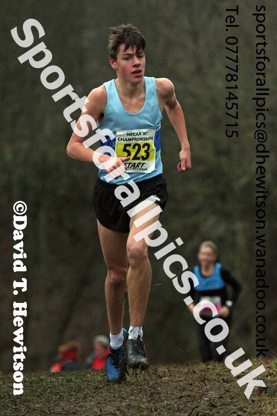 Mens under-17s North Eastern Cross Country, Aykley Heads, Durham. Photo: David T. Hewitson/Sports for All Pics